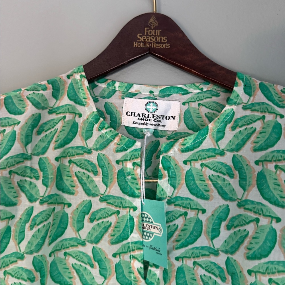 NWT Charleston Shoe Company green leaves cotton tunic shirt - Picture 6 of 9